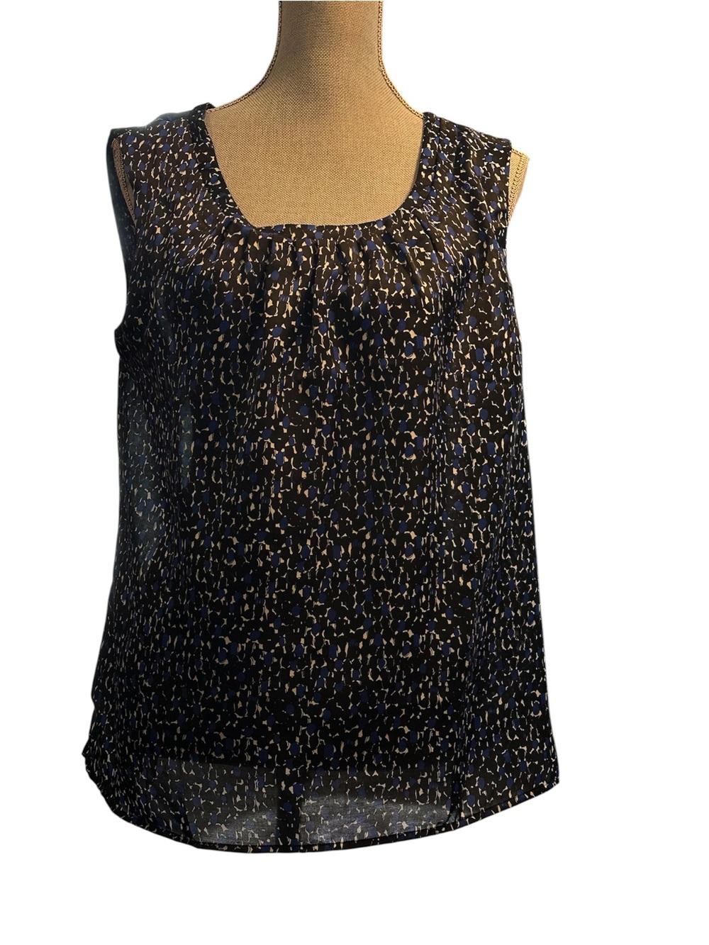 Talbots Sleeveless Scoop Neck Tank Top Blue & Black Printed Blouse Size Medium